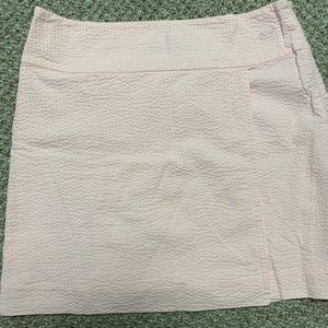 Vineyard vines seersucker skirt